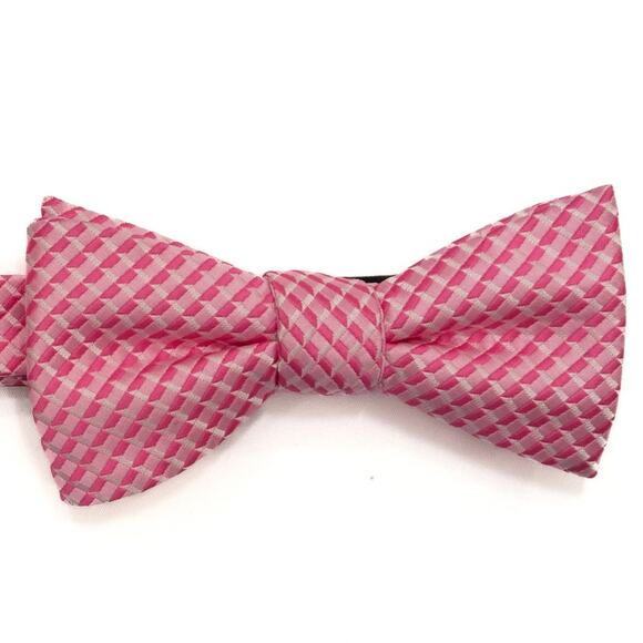 Madison Pre-Tied Adjustable Pink Bow Tie Bowtie - Picture 1 of 6